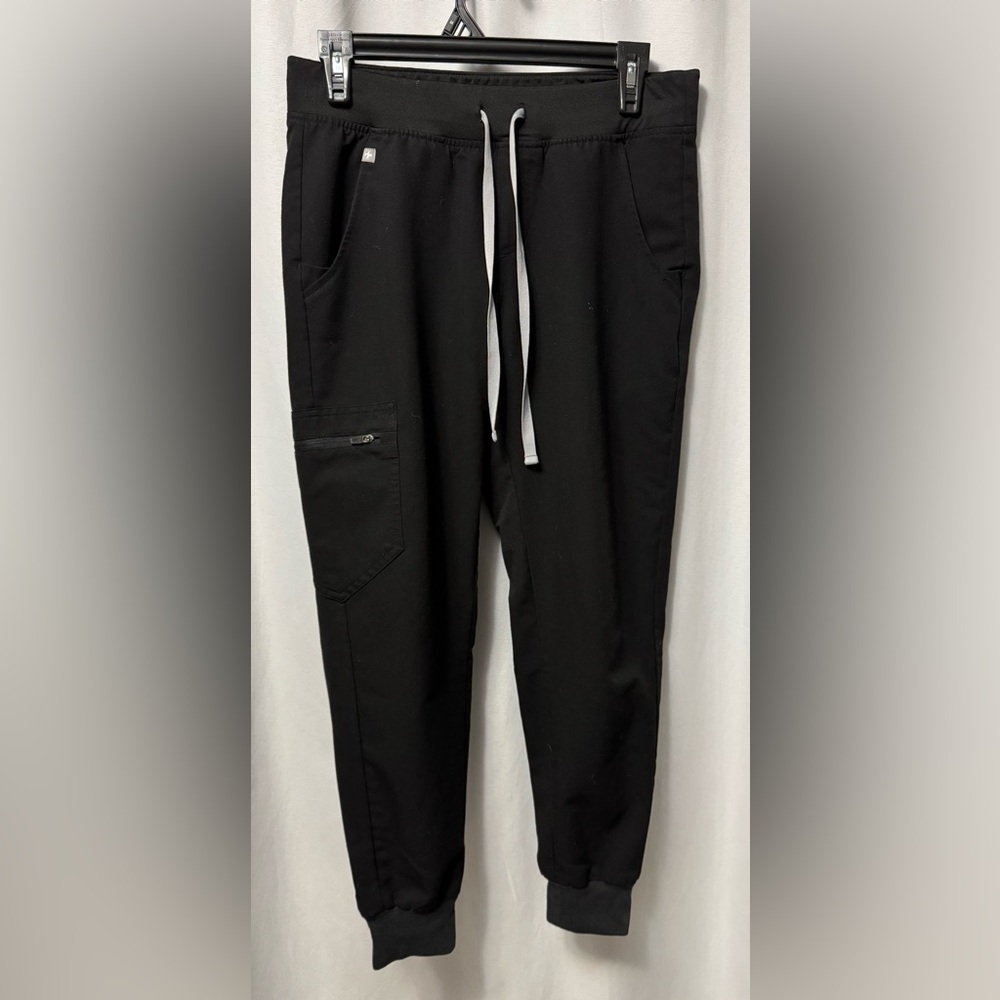 Figs Zamora Jogger Scrub Pants, Black, Small Petite